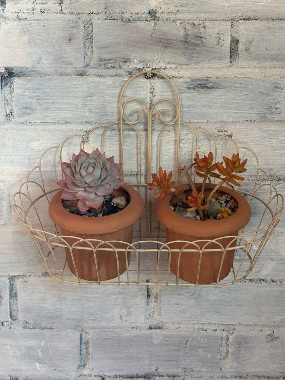 Vintage Ivory Wire Wall Holder Basket
